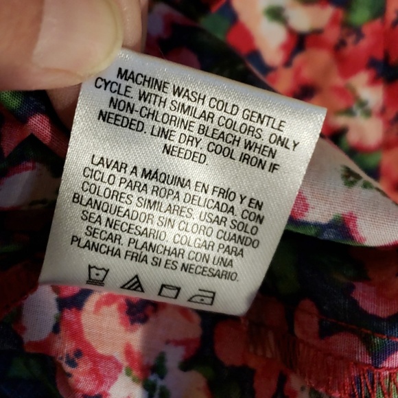 2/$10 Laura Scott button down blouse - Picture 5 of 5